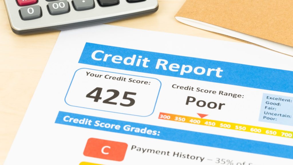 a low credit score of 425 answers the question, “Is Chapter 7 bankruptcy right for me?"