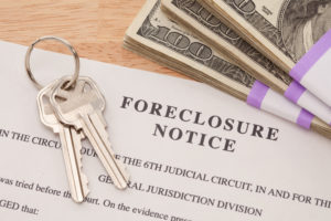 Foreclosure Lawyer Fort Worth, TX - House Keys, Stack of Money and Foreclosure Notice - Cash for Keys Program.